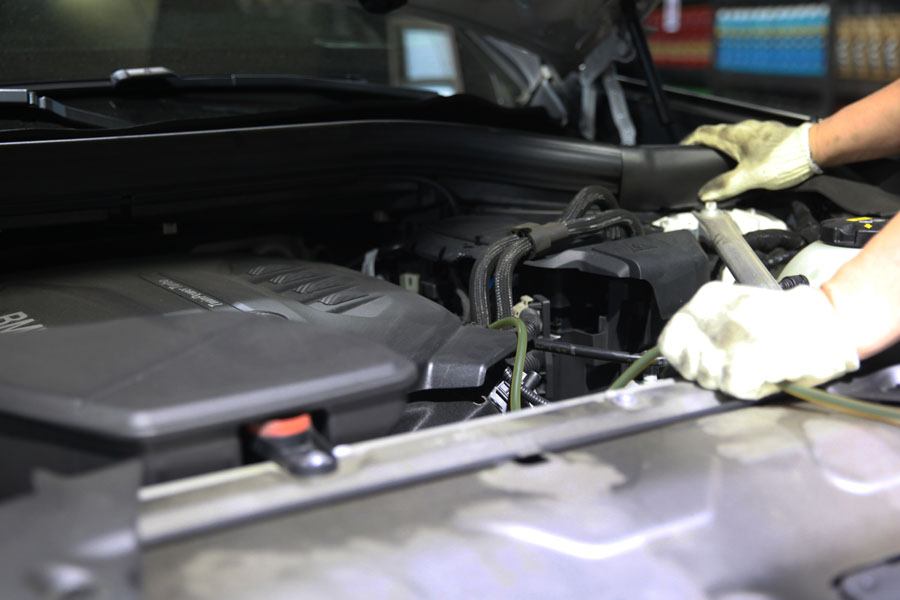 길들이기와 여름을 대비한 BMW X4 엔진오일 교환 5W40 합성유로 9 010 IMG 0461