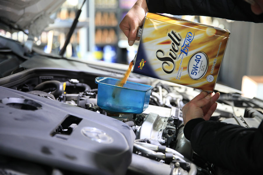 광교에서 오신 고객분의 벤츠 E300 합성유 교체 작업기 14 벤츠 E300 합성유 교체