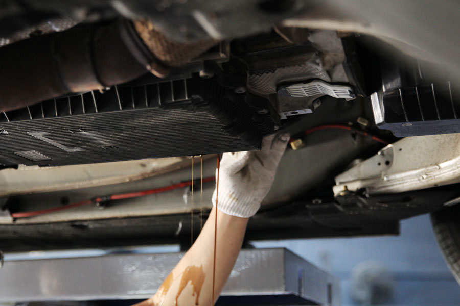 ZF 8단 BMW 528I 미션오일 교환 순환식 작업과 엔진오일 교체 9 000 IMG 2781 1