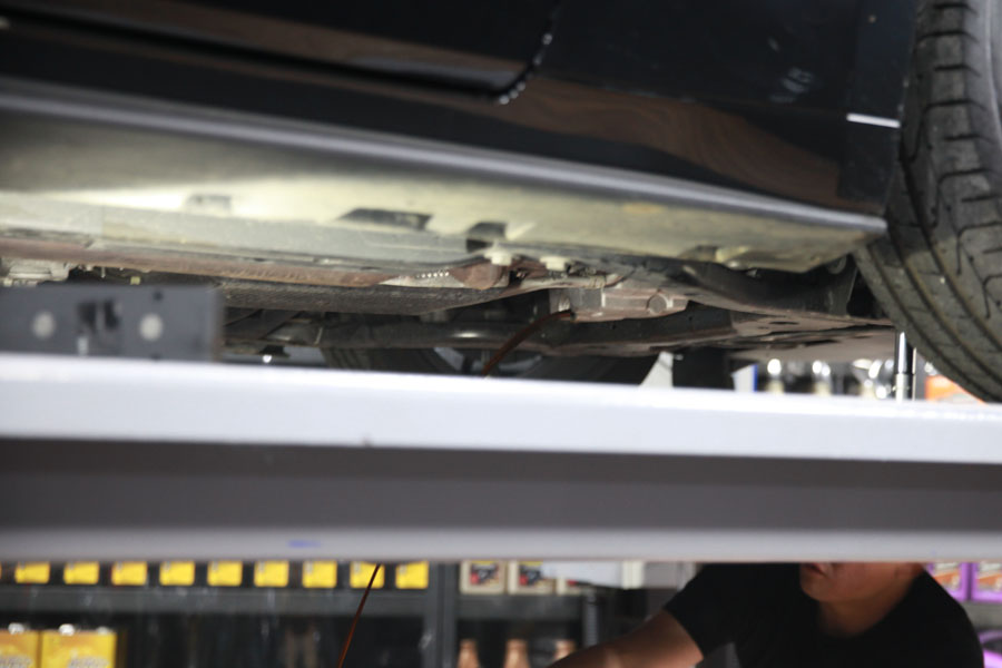 포드 머스탱 합성유 교환을 위해 광교에서 방문해주셨어요 8 008 IMG 9562