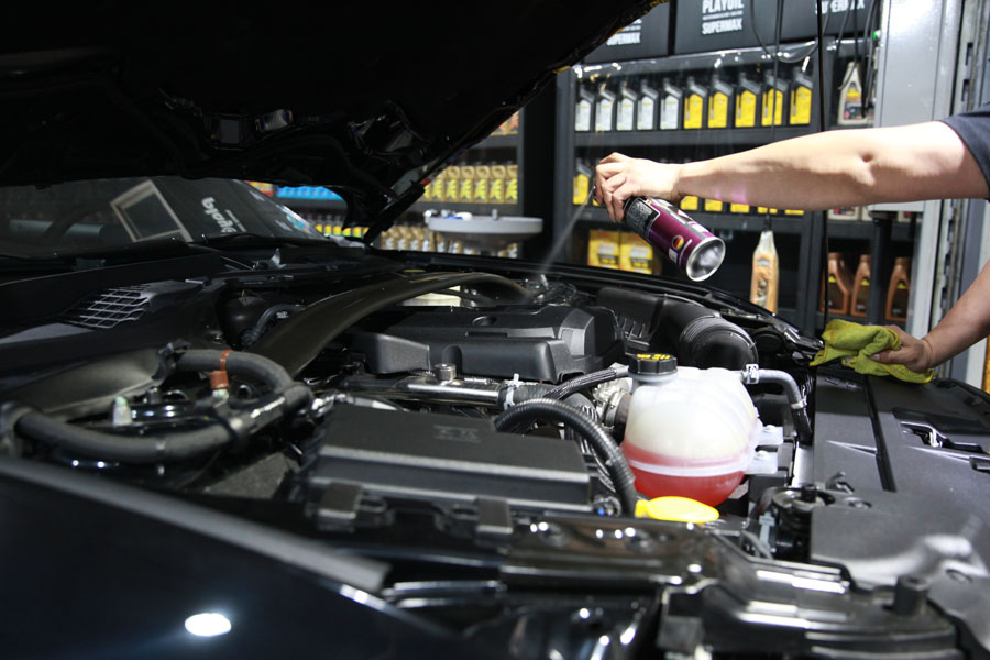 포드 머스탱 합성유 교환을 위해 광교에서 방문해주셨어요 11 011 IMG 9568