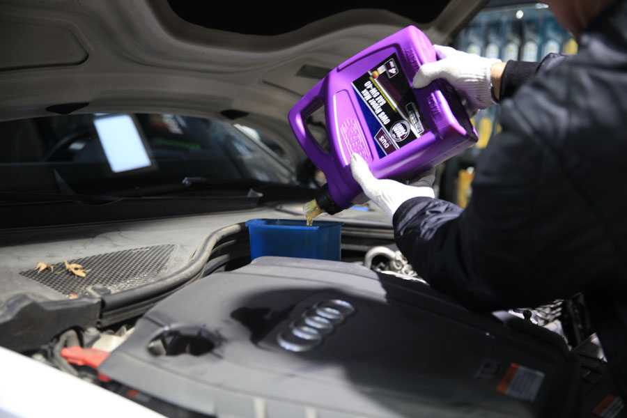 아우디 A6 35TDI 엔진오일 교체