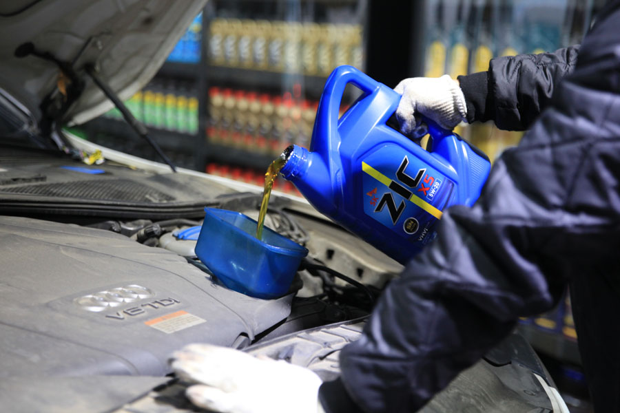 관리가 필요한 시점의 아우디 A7 엔진오일 교환 5 005 IMG 8708